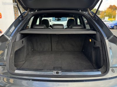 Audi Q3 20l tdi 140ch s-line toit ouvrant panoramique park assist   - 13