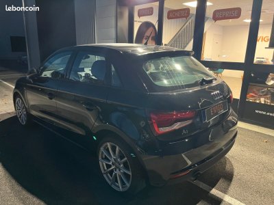 Audi A1 Sportback 10 tfsi 95ch ultra s-line   - 3