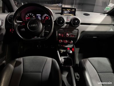 Audi A1 Sportback 10 tfsi 95ch ultra s-line   - 16