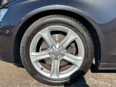 Audi A4 Avant 20 tdi 145ch ambiente   - 14