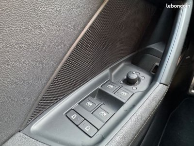 Audi A3 sporback iv 35 tfsi 150ch mild hybrid s line tronic 7   - 25