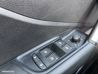 Audi Q2 35 tfsi 150ch s line tronic 7 carplay   - 25