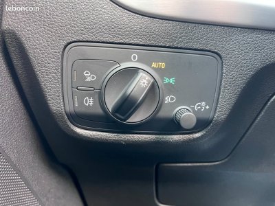 Audi Q2 35 tfsi 150ch s line tronic 7 carplay   - 27