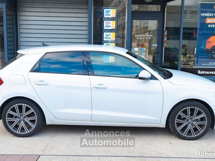 Audi A1 Sportback 15 35 tfsi 150ch business line s-tronic bva carplay sieges chauffants - 5