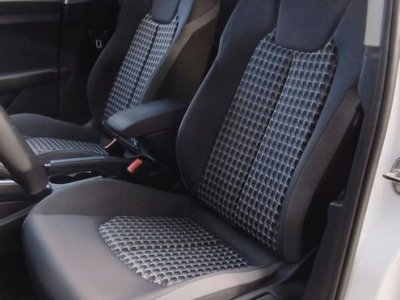 Audi A1 Sportback 15 35 tfsi 150ch business line s-tronic bva carplay sieges chauffants   - 11