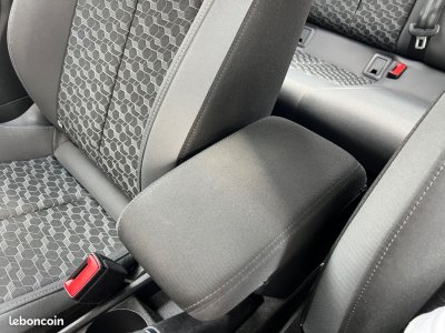 Audi A1 Sportback 25 tfsi 95ch advanced 2 s-tronic 7 garantie constructeur 10-2026   - 32