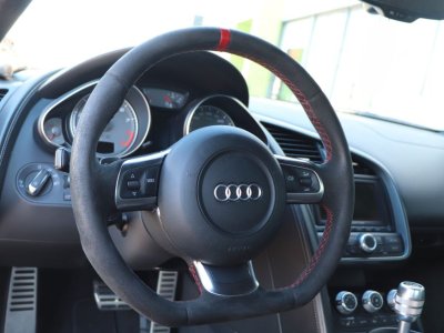 Audi R8 coupe 42 fsi 420ch quattro bva alcantara entretien complet   - 12