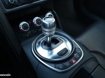 Audi R8 coupe 42 fsi 420ch quattro bva alcantara entretien complet   - 14