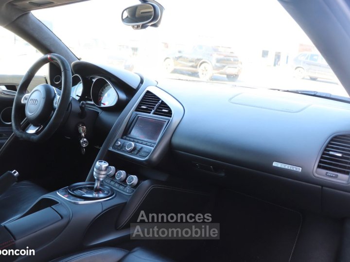 Audi R8 coupe 42 fsi 420ch quattro bva alcantara entretien complet - 21