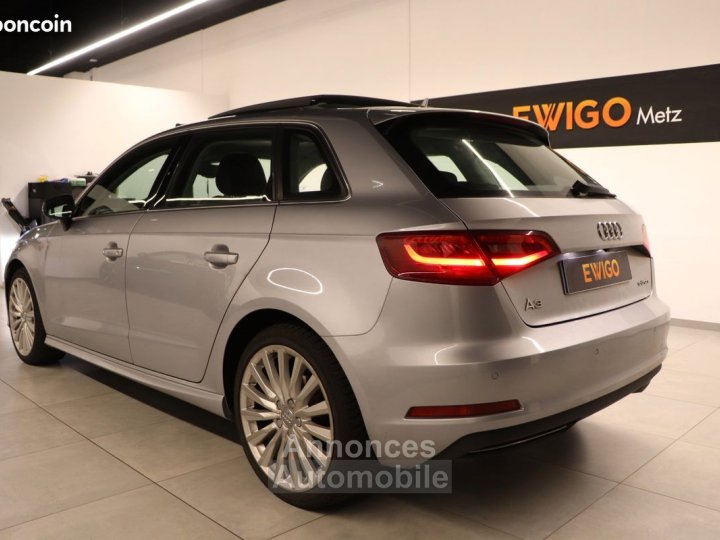 Audi A3 Sportback 14 tfsi e-tron 204ch bva- camera de recul -toit ouvrant panoramique - 25