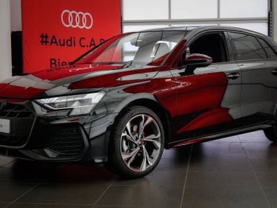 Audi A3 Sportback TFSI Mild Hybrid 150 S tronic 7 S line   - 2