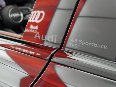 Audi A3 Sportback TFSI Mild Hybrid 150 S tronic 7 S line   - 16