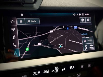 Audi A3 Sportback 10TFSI SLINE-1ERPRO-COCKPIT-CARPLAY-PDC - 16