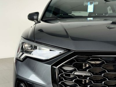 Audi Q3 Sportback 20TDiQuattroFULLS-LINE-COCKPIT-TO-CUIR - 6