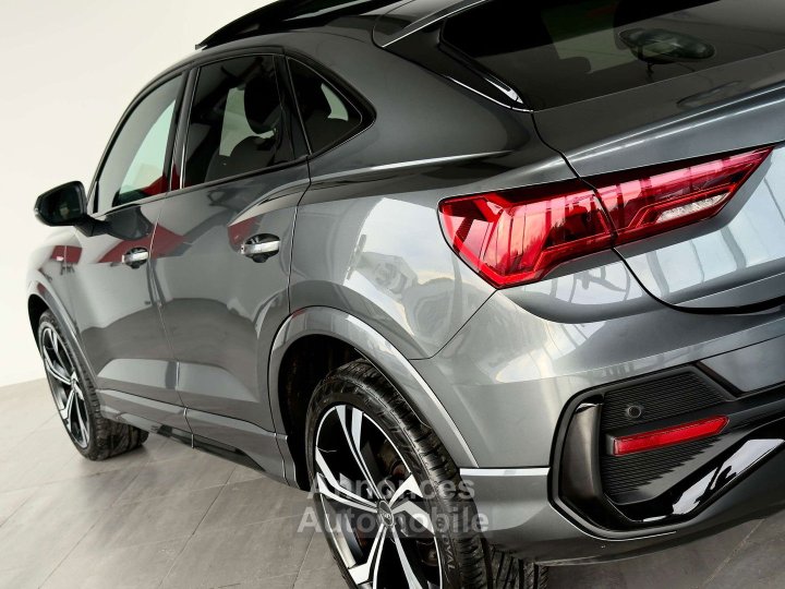 Audi Q3 Sportback 20TDiQuattroFULLS-LINE-COCKPIT-TO-CUIR - 10