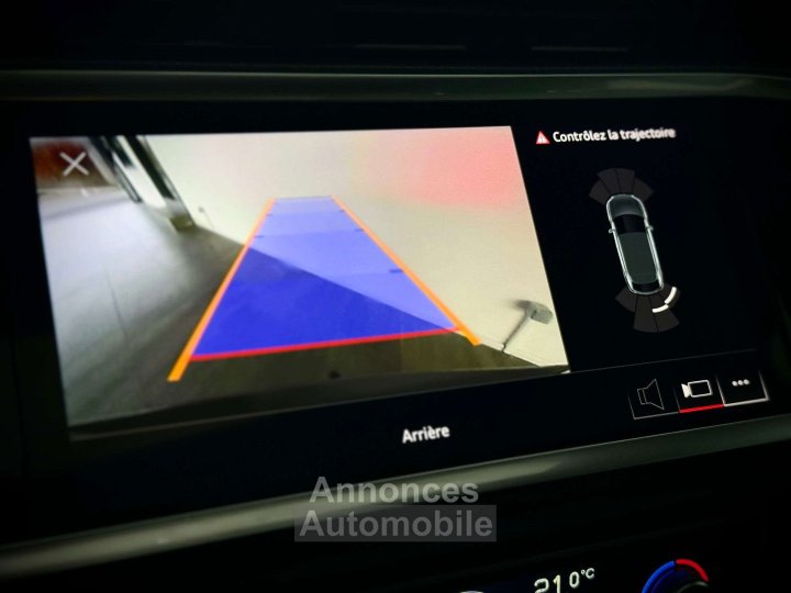 Audi Q3 Sportback 20TDiQuattroFULLS-LINE-COCKPIT-TO-CUIR - 19