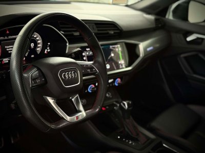 Audi Q3 Sportback 20TDiQuattroFULLS-LINE-COCKPIT-TO-CUIR - 20