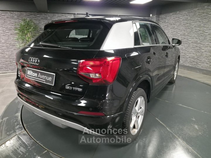 Audi Q2 10 30 TFSI - 116 - BV S-tronic Sport - 5