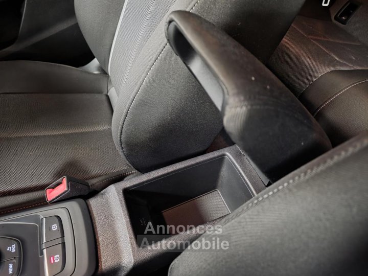 Audi Q2 10 30 TFSI - 116 - BV S-tronic Sport - 37