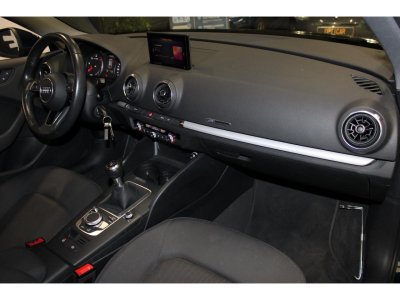Audi A3 Sportback 20 TDI 150 PH2 Entretien Parfait État - 9