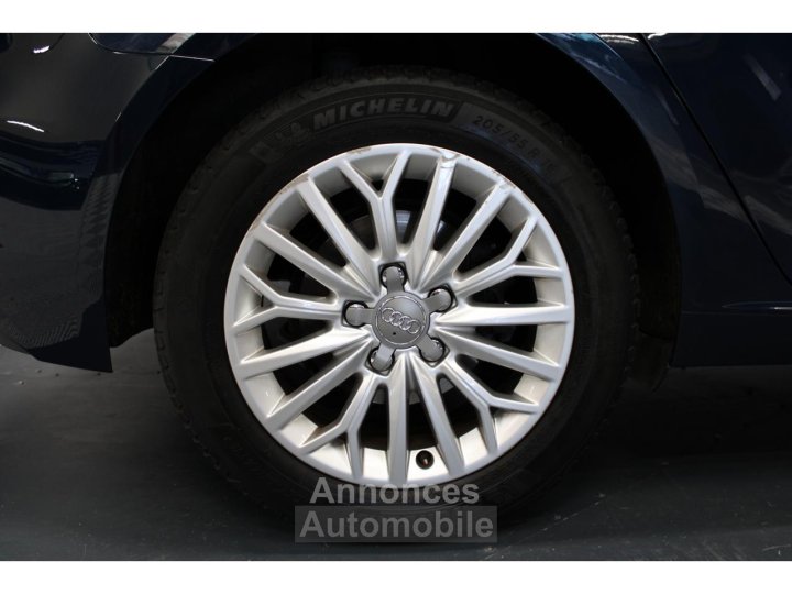 Audi A3 Sportback 20 TDI 150 PH2 Entretien Parfait État - 36