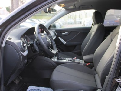 Audi Q2 S-LINE 35 TFSI 150 CV CAMÉRA FULL LED GPS 3D PK HIVER JA 17 BOITE AUTO S-TRONIC - 9