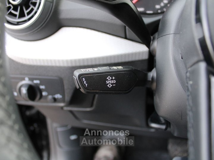 Audi Q2 S-LINE 35 TFSI 150 CV CAMÉRA FULL LED GPS 3D PK HIVER JA 17 BOITE AUTO S-TRONIC - 12