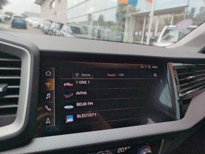 Audi A1 Sportback 30 TFSI 116ch Design Luxe S tronic 7 - 17