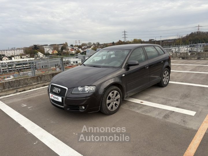 Audi A3 Sportback 20 TDI 140CH AMBIENTE S TRONIC 6 - 1