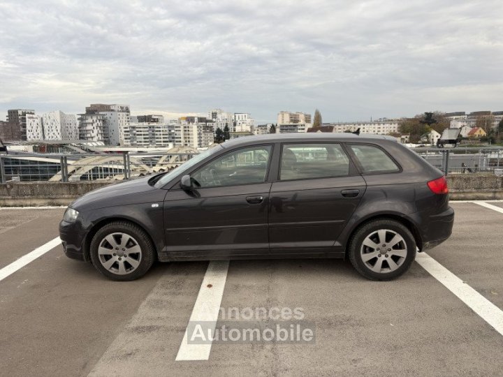 Audi A3 Sportback 20 TDI 140CH AMBIENTE S TRONIC 6 - 3