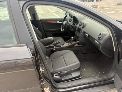 Audi A3 Sportback 20 TDI 140CH AMBIENTE S TRONIC 6   - 11