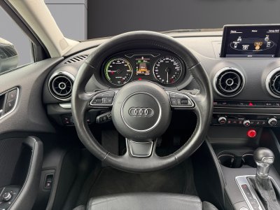 Audi A3 Sportback 14 TFSI e-tron 204 ch Ambition Luxe - Boite Auto- Caméra - Siège Cuir - GARANTIE 12 MOIS - 13
