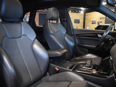 Audi Q5 40 TDI 204 S tronic 7 Quattro S line - 14