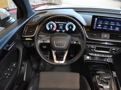 Audi Q5 40 TDI 204 S tronic 7 Quattro S line - 17