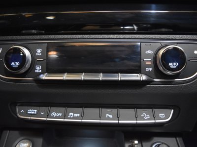 Audi Q5 40 TDI 204 S tronic 7 Quattro S line - 23