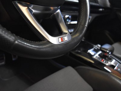 Audi Q5 40 TDI 204 S tronic 7 Quattro S line - 29