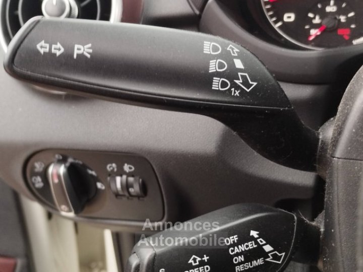 Audi A1 14 TFSI 185ch S line S tronic 7 - 10