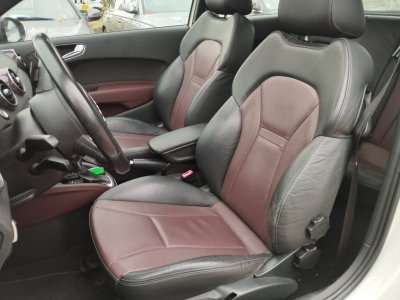 Audi A1 14 TFSI 185ch S line S tronic 7 - 13