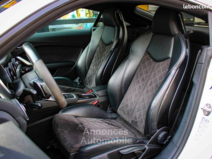 Audi TT RS iii 25 tfsi 400 ch quattro s-tronic 7 feux arrieres oled - 5