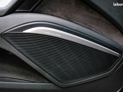 Audi TT RS iii 25 tfsi 400 ch quattro s-tronic 7 feux arrieres oled - 9
