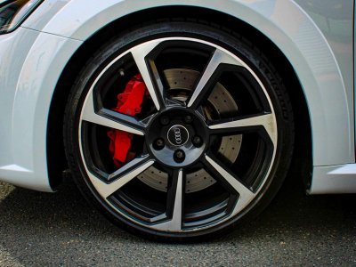 Audi TT RS iii 25 tfsi 400 ch quattro s-tronic 7 feux arrieres oled - 13