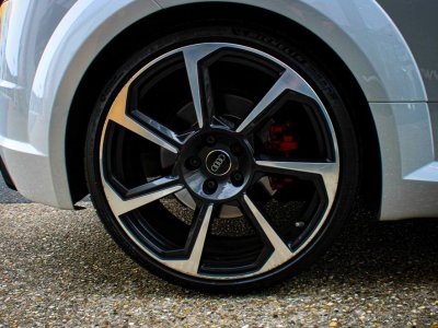 Audi TT RS iii 25 tfsi 400 ch quattro s-tronic 7 feux arrieres oled - 24