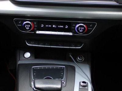 Audi Q5 55 tfsi e 367 ch s line quattro tronic 7 - 30