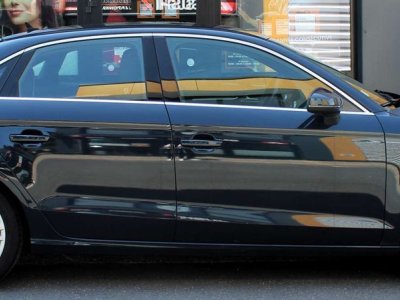 Audi A3 berline 20 tdi 150 ch sport s-tronic %2B sieges av chauffants - 17