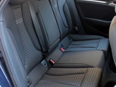 Audi A3 berline 20 tdi 150 ch sport s-tronic %2B sieges av chauffants - 21