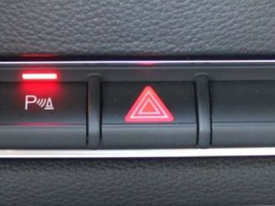 Audi A3 berline 20 tdi 150 ch sport s-tronic %2B sieges av chauffants - 28