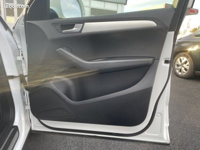 Audi Q5 20 TDI 177CH FAP S LINE QUATTRO TRONIC 7 - 31