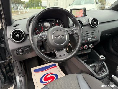 Audi A1 TDI 90 AMBITION ( TOIT OUVRANT ) - 4