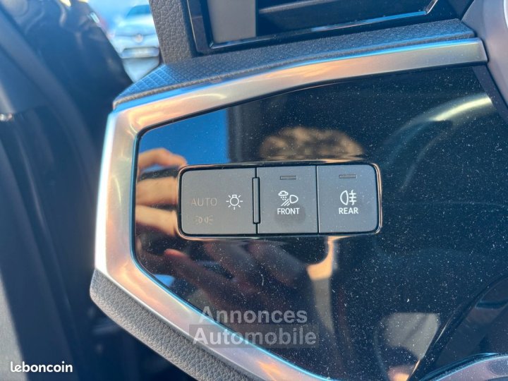 Audi Q3 Sportback 20 35 tdi 150 s-line s-tronic bva - 9