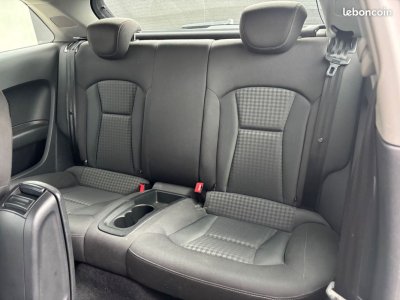 Audi A1 16 tdi 90 ch ambition xenon + radar ar - 13